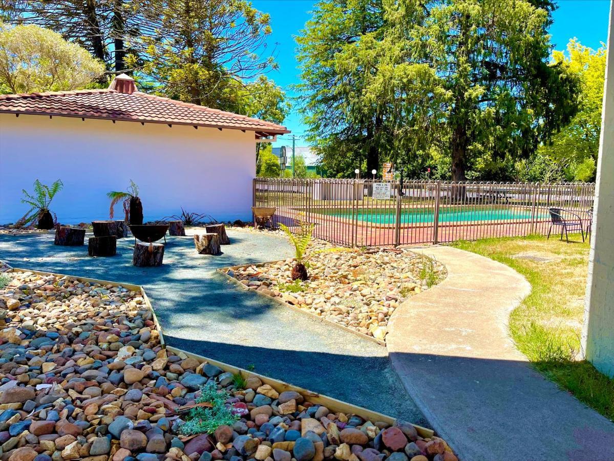 All Seasons Motel Armidale Exterior photo