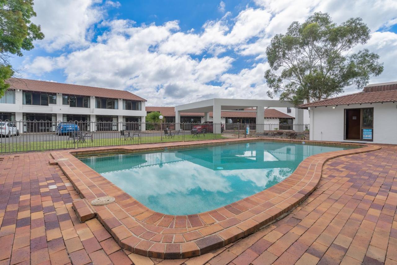 All Seasons Motel Armidale Exterior photo
